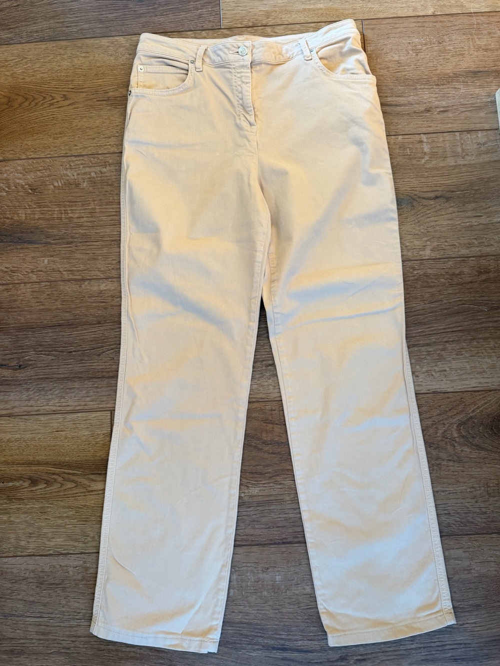 St. John Beige Tan Straight Leg Cotton/Spandex Flat Front Pant / 10